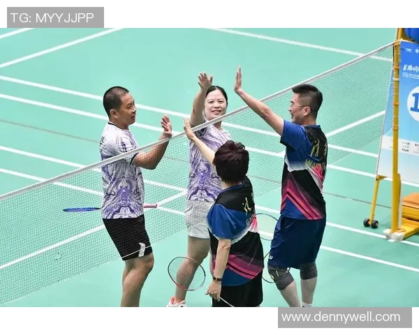 武汉羽毛球队在全国团队协作排行榜中荣获第四名展现出卓越团队精神与实力 武汉羽毛球队在全国团队协作排行榜中荣获第四名展现出卓越团队精神与实力