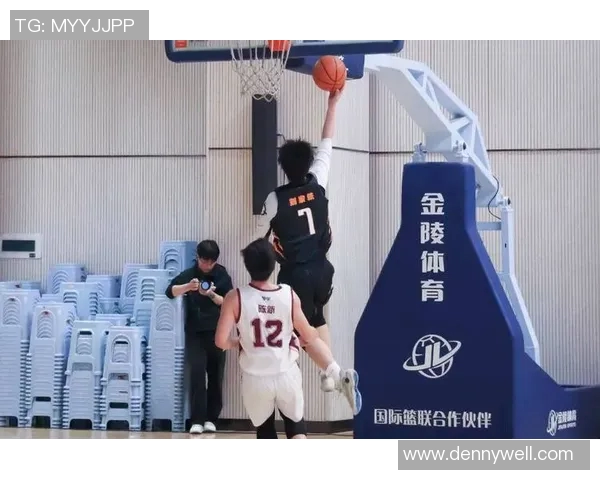 深圳篮球队的默契配合揭秘助力球队冲击更高荣誉的秘密武器